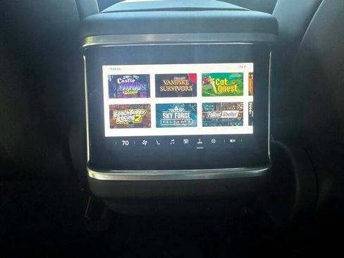 Used 2022 Tesla Model S AWD image 50