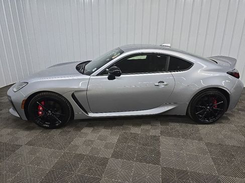 Used 2025 Toyota GR86 Premium w/ Performance Package RWD image 5
