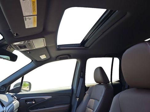 New 2026 Honda Ridgeline RTL image 12