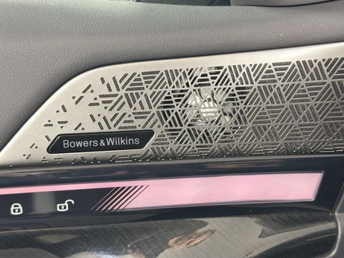 Certified 2025 BMW i5 eDrive40i w/ M Sport Package image 19