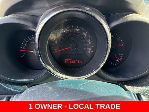 Used 2011 Kia Soul + image 5