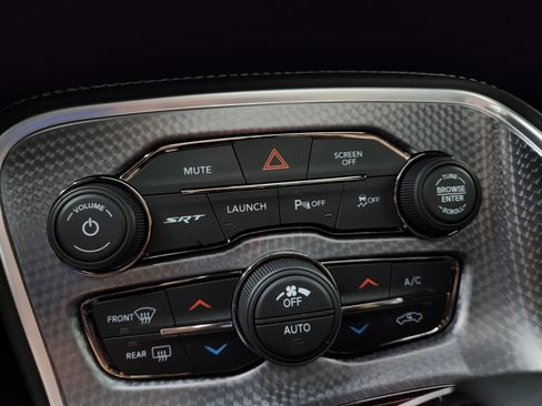 Used 2018 Dodge Challenger SRT Hellcat image 55