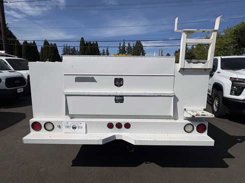 Used 2009 Chevrolet Silverado 3500 W/T RWD image 9