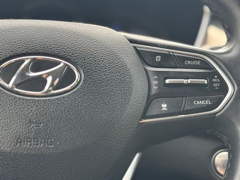 Used 2019 Hyundai Santa Fe SEL image 26