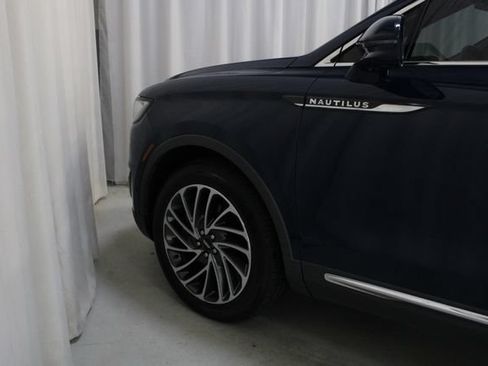 Used 2020 Lincoln Nautilus Reserve w/ Equipment Group 201A AWD/4WD image 30