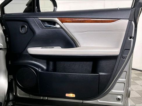 Used 2018 Lexus RX 350L FWD w/ Premium Package image 24