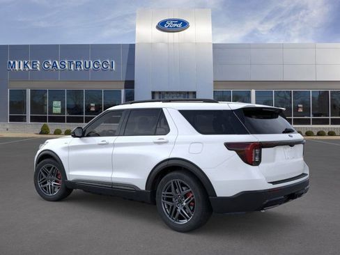 New 2025 Ford Explorer ST-Line w/ Premium Package image 4