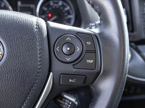 Used 2018 Toyota RAV4 Limited image 15