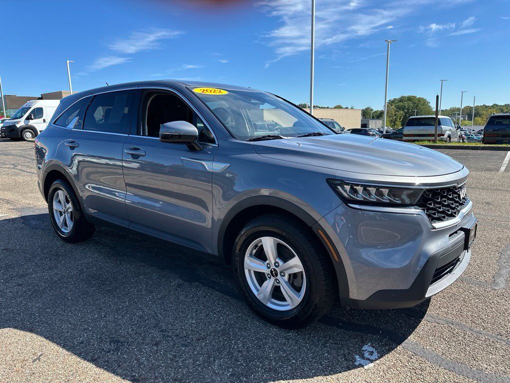 Used 2022 Kia Sorento LX FWD image 13