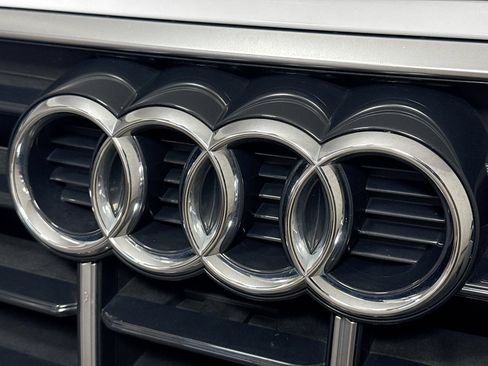 Certified 2024 Audi Q5 Premium AWD/4WD image 30