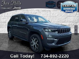 Used 2025 Jeep Grand Cherokee Limited AWD/4WD video 1