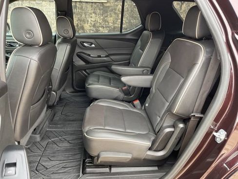 Used 2023 Chevrolet Traverse Premier w/ LPO, Floor Liner Package FWD image 46