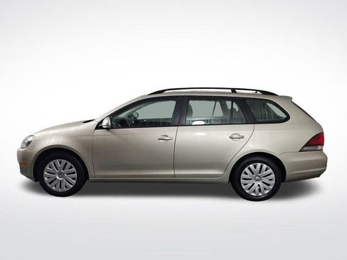 Used 2014 Volkswagen Jetta S image 4