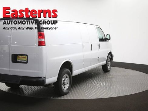 Used 2019 Chevrolet Express 2500 Extended RWD image 37
