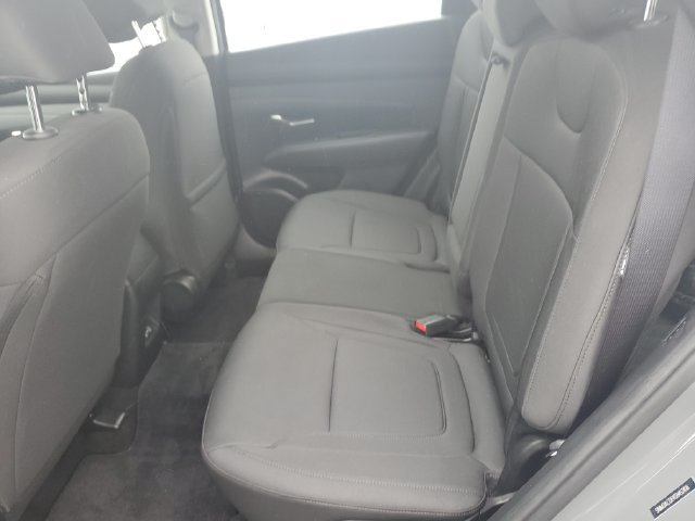 Used 2025 Hyundai Tucson SE AWD/4WD image 13