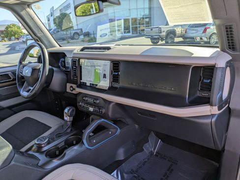 Certified 2023 Ford Bronco Wildtrak AWD/4WD image 46