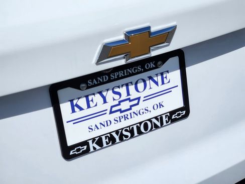 Used 2026 Chevrolet Equinox LT image 11