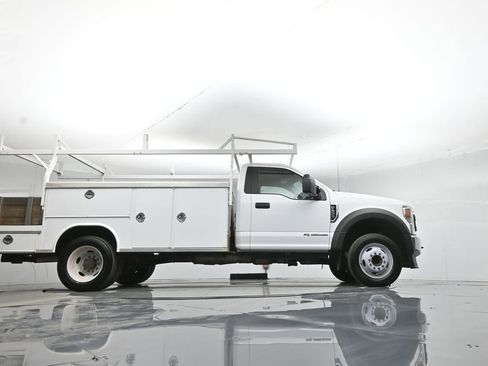Certified 2021 Ford F450 XL w/ Power Equipment Group image 49