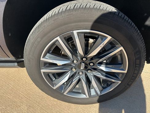 Used 2022 Cadillac Escalade Sport w/ Touring Package image 60