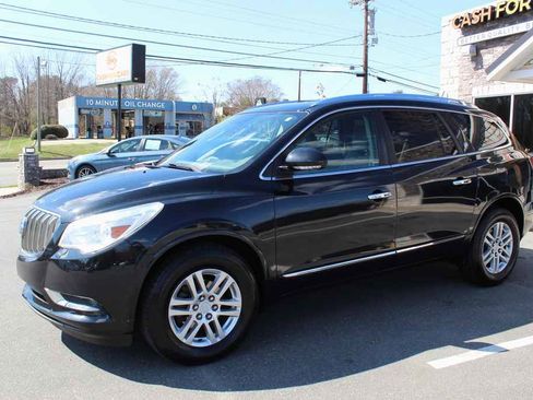 Used 2015 Buick Enclave Convenience image 1