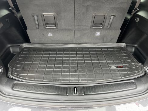 Used 2023 Jeep Grand Cherokee L Limited image 32