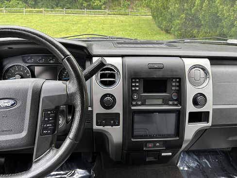 Used 2014 Ford F150 XLT w/ Equipment Group 302A Luxury image 16