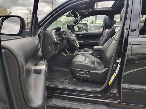 Used 2023 Toyota Tacoma Limited w/ Nightshade Package image 2