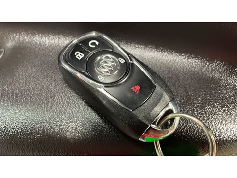 Used 2020 Buick Encore Preferred w/ Safety Package image 18