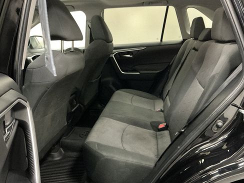 Used 2022 Toyota RAV4 XLE w/ Convenience Package AWD/4WD image 22