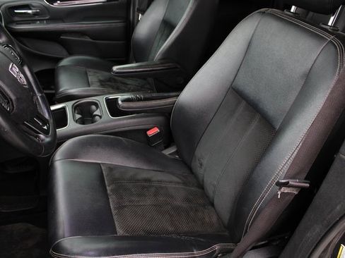 Used 2016 Dodge Grand Caravan SXT image 5