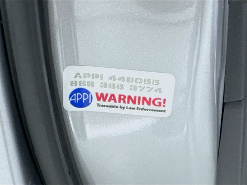 Used 2022 Toyota RAV4 LE image 35