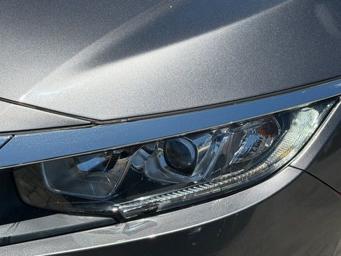 Used 2016 Honda Civic EX-L image 11