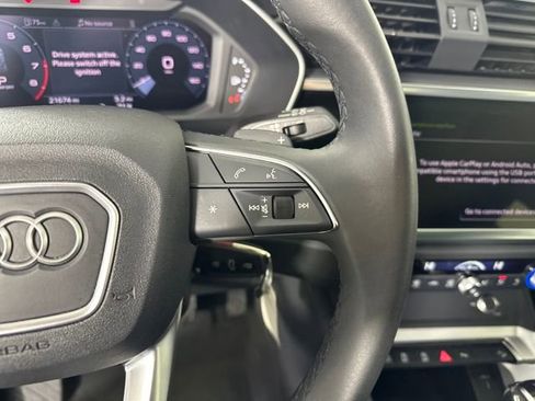 Used 2025 Audi Q3 2.0T Premium image 16