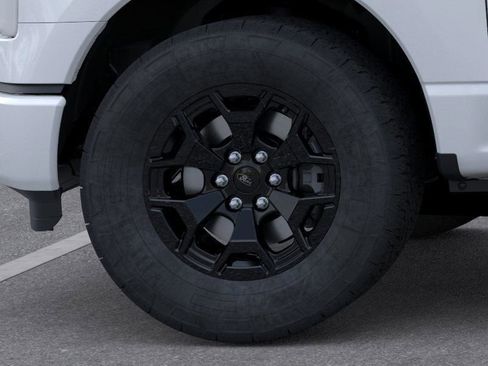 New 2025 Ford F150 Lightning XLT image 20