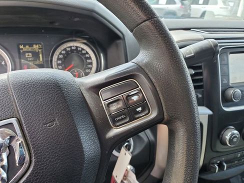 Used 2018 RAM 5500 SLT w/ Quick Order Package 29G SLT AWD/4WD image 11
