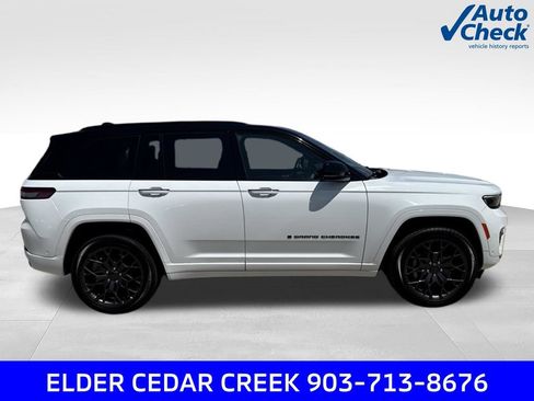 Used 2025 Jeep Grand Cherokee Summit w/ Obsidian Package AWD/4WD image 9