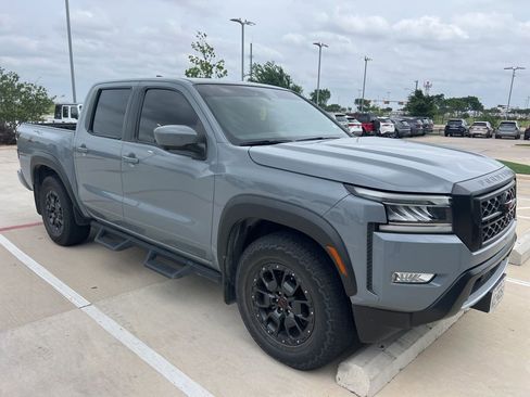 Used 2023 Nissan Frontier Pro-X w/ Pro-X Premium Package image 2