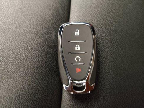 Used 2022 Chevrolet TrailBlazer ACTIV w/ Convenience Package image 32