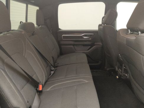 Used 2019 RAM 1500 Big Horn AWD/4WD image 19