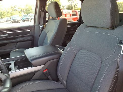 Used 2024 RAM 1500 Big Horn AWD/4WD image 10