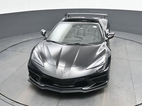 Used 2025 Chevrolet Corvette Stingray Coupe w/ Z51 Performance Package image 37