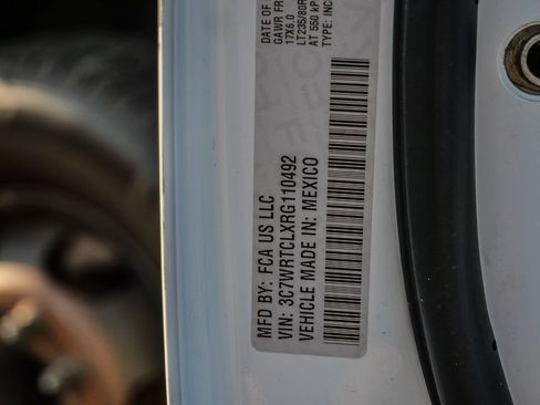 Used 2024 RAM 3500 Tradesman w/ Chrome Appearance Group AWD/4WD image 33