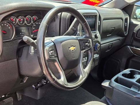 Used 2021 Chevrolet Silverado 1500 LT w/ LPO, Dark Essentials Package AWD/4WD image 18