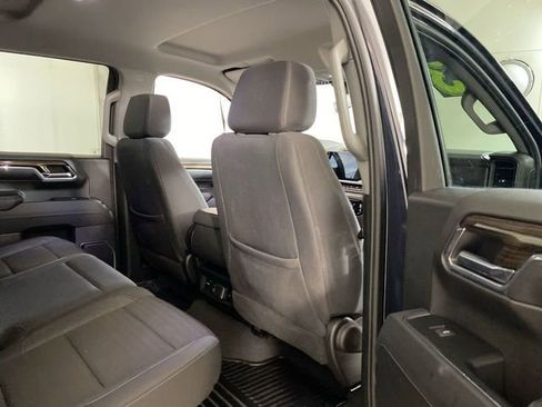 Used 2023 Chevrolet Silverado 1500 RST image 32