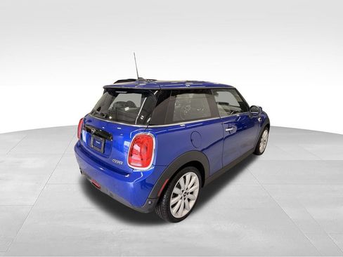 Used 2020 MINI Cooper 2-Door Hardtop FWD image 5