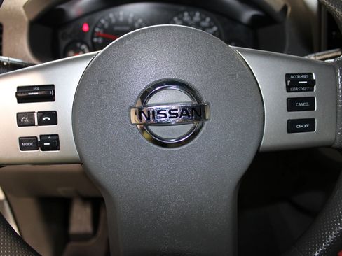Used 2020 Nissan Frontier S RWD image 19