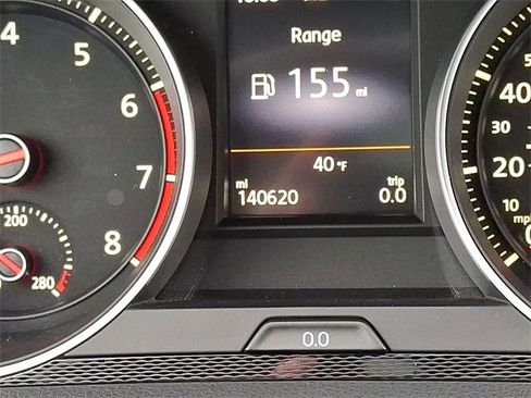 Used 2016 Volkswagen GTI SE image 20