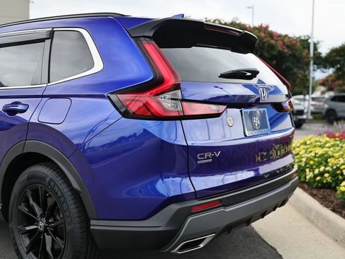 Used 2023 Honda CR-V Sport image 4