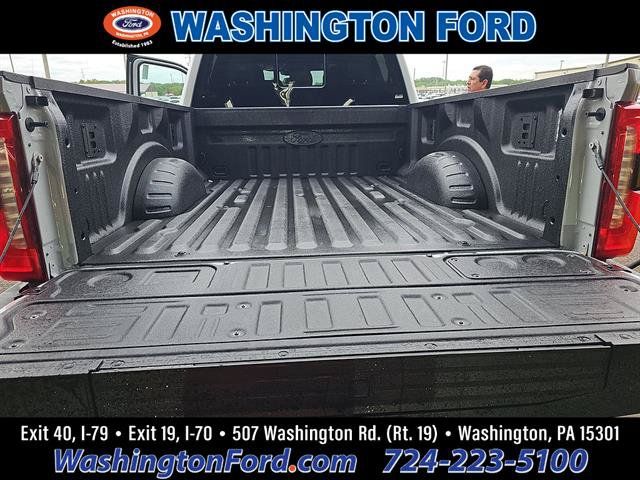 Used 2026 Ford F250 XLT w/ XLT Premium Package AWD/4WD image 14