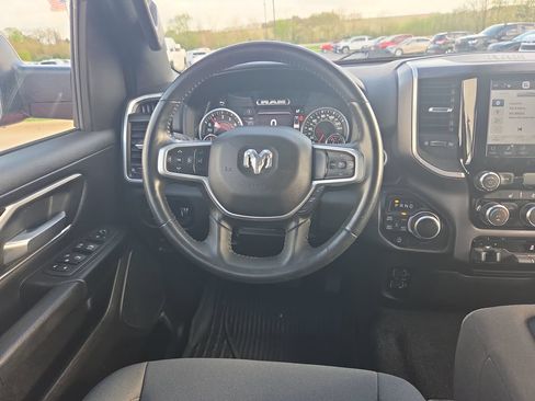Used 2023 RAM 1500 Big Horn AWD/4WD image 12